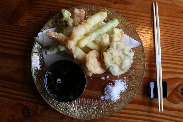 ASSORTED VEGETABLE TEMPURA