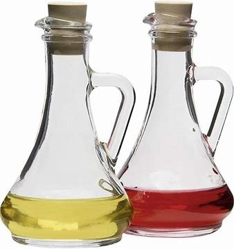 Red Wine Vinegar & Oil