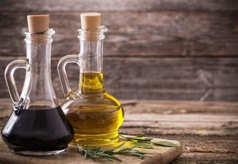 Balsamic Vinegar & Oil