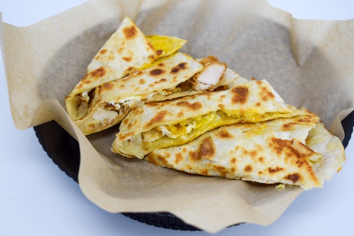 Pollo Doble Quesadilla