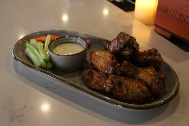 CHICKEN WINGS