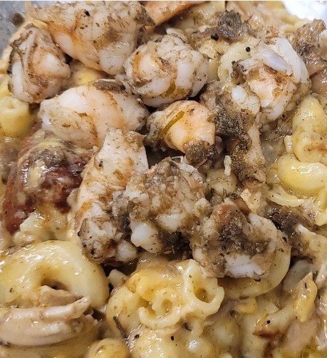 Mac N Me Crazy (Jerk Mac with Chicken & Shrimp)