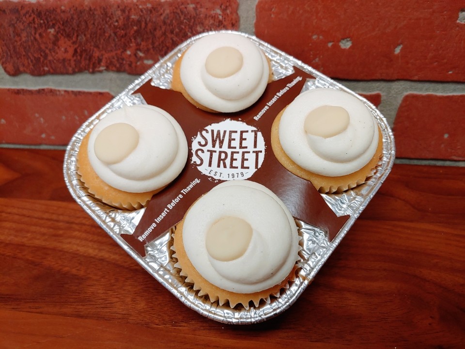 Sweet Street Vanilla Bean Cupcakes (4 pack)