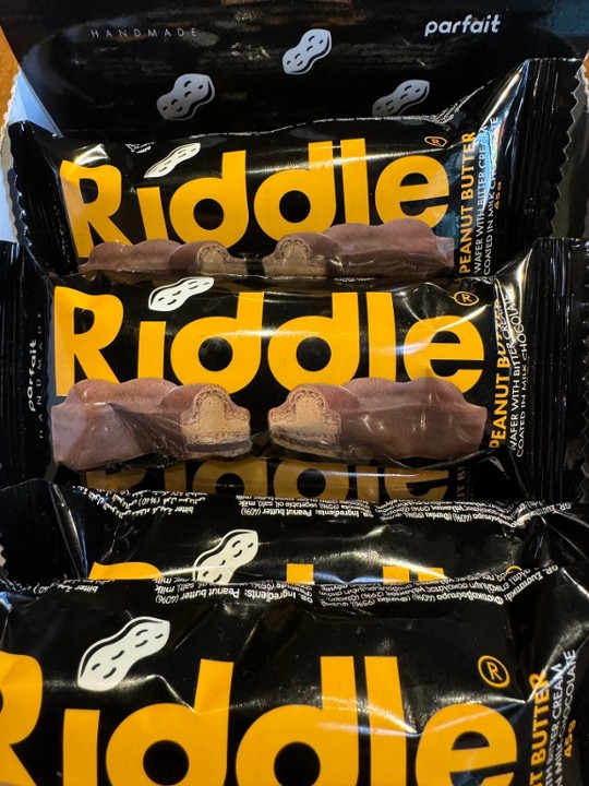 Riddle Peanut Butter Chocolate Cream Wafer