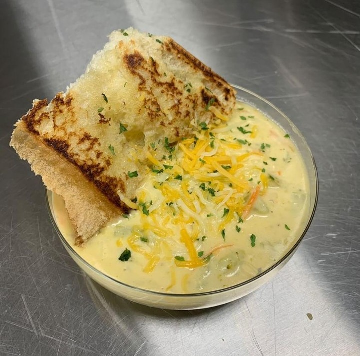 Broccoli Cheddar Soup w/ Chicken