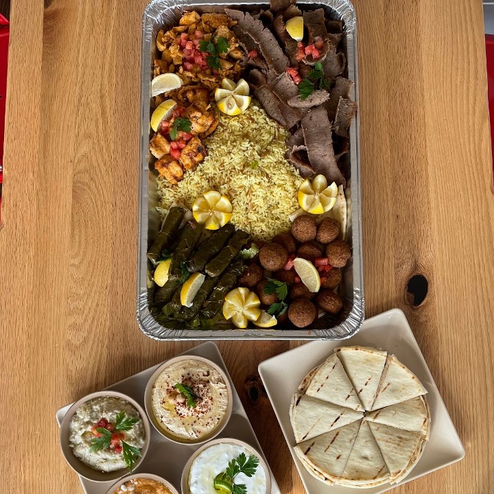Combo Tray for 6-8 People