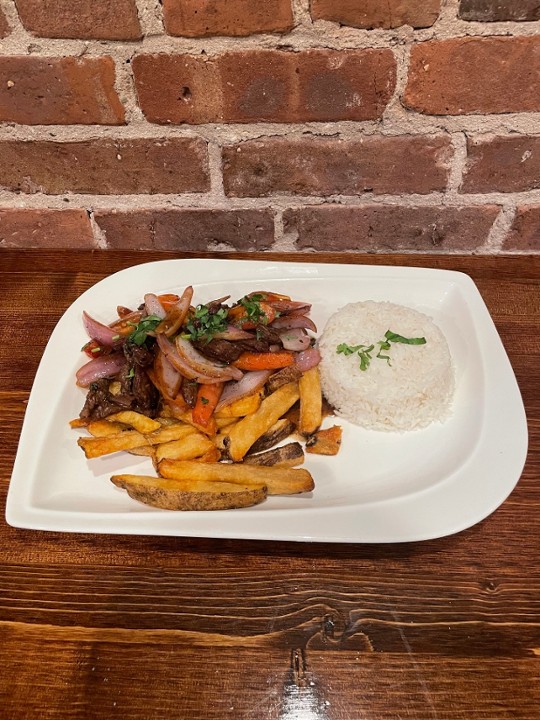 Lomo Saltado