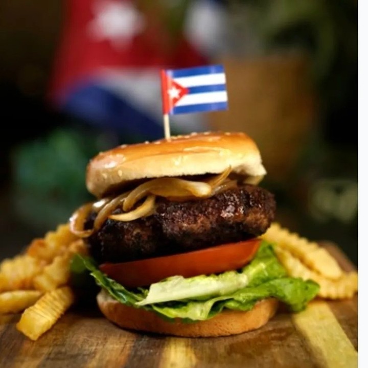 Cuban Hamburger (Hamburgesa Cubana)