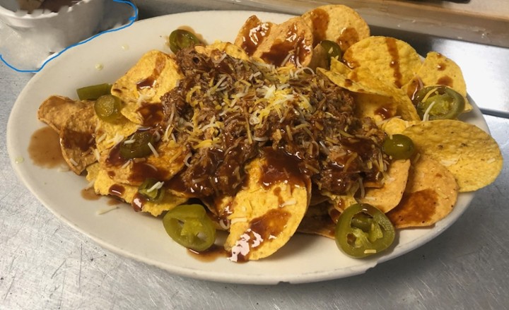 PULLED PORK NACHOS