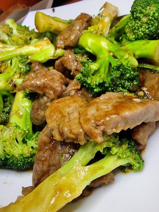 BEEF WITH BROCCOLI 芥蘭牛