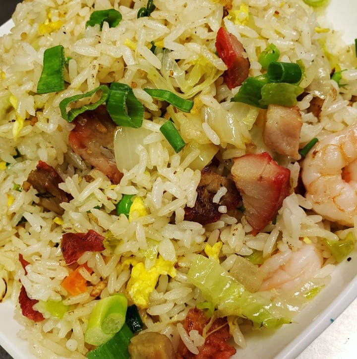 YEUNG CHAO FRIED RICE 揚州炒飯