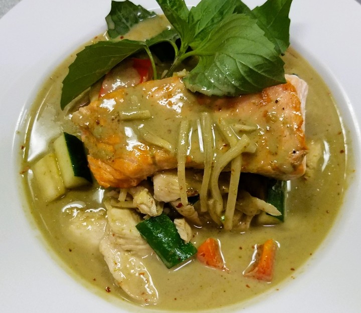 Thai Green Curry Noodle Bowl