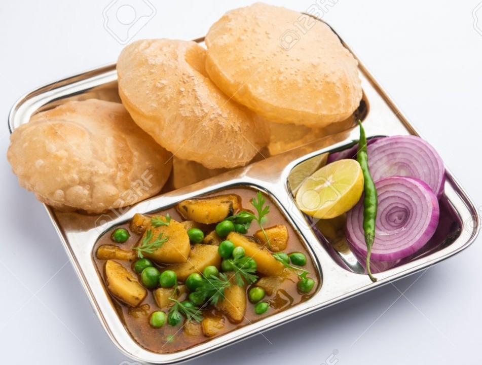 Chole (Chickpeas) Bhature (Puffy fried Bread) (Vegan)