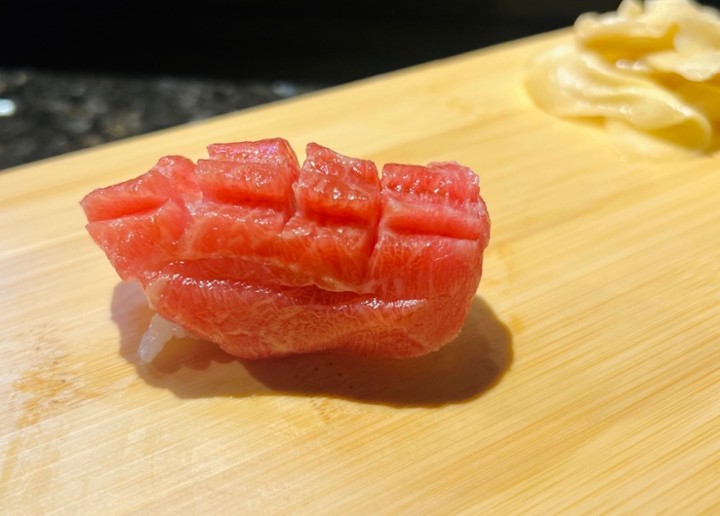 Kama toro Nigiri