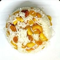 Cashew, raisin, Coconut rice