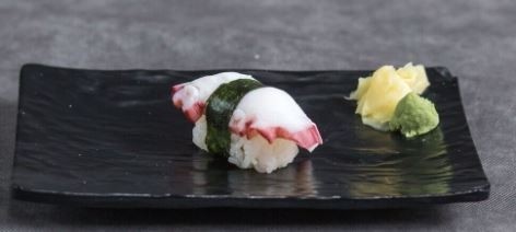 Tako (Octopus) Nigiri