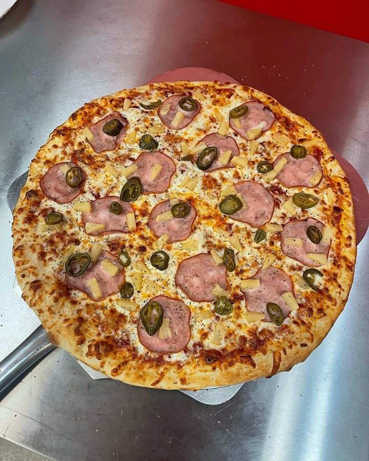 XL 16" Pizza of the Week (chicken bacon ranch)