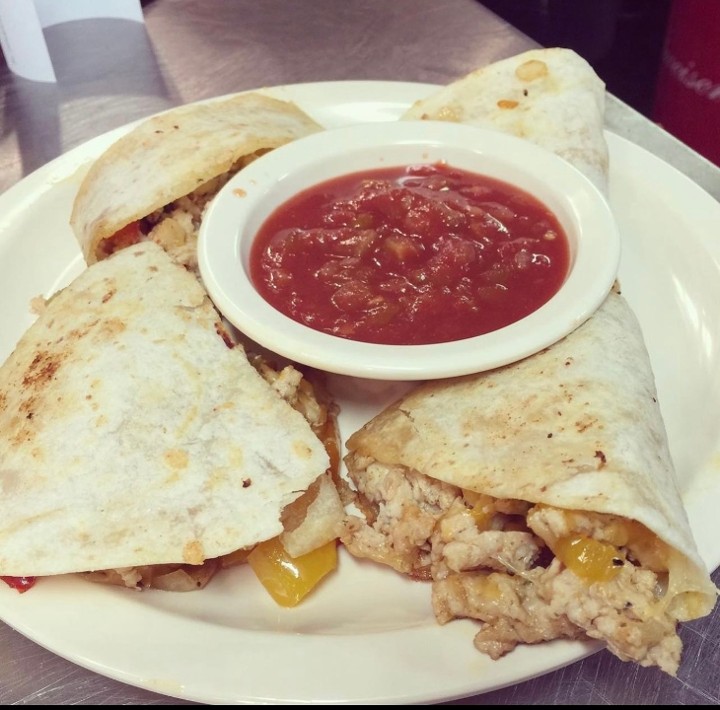 SMOKED CHICKEN QUESADILLA