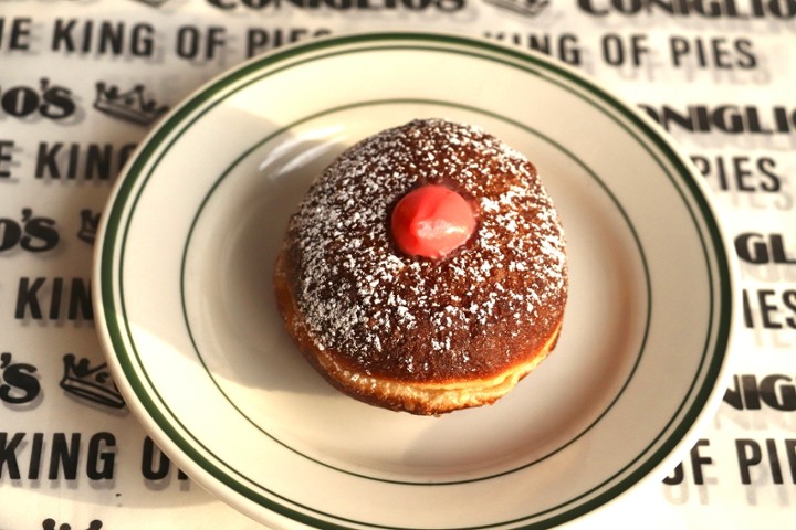 Strawberry Bombolone