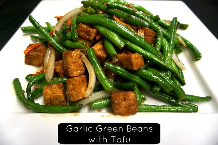 Vegan Garlic Green Beans Entree