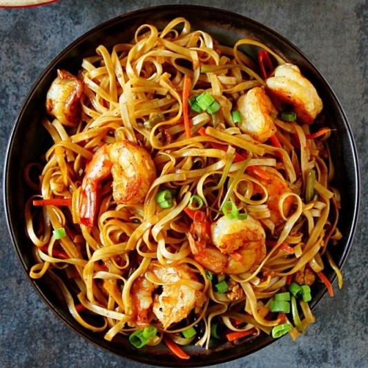 Shrimp Hakka Noodles