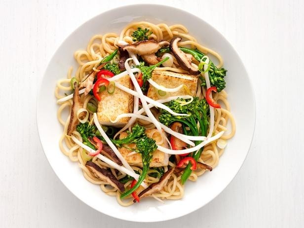 Tofu Hakka Noodles