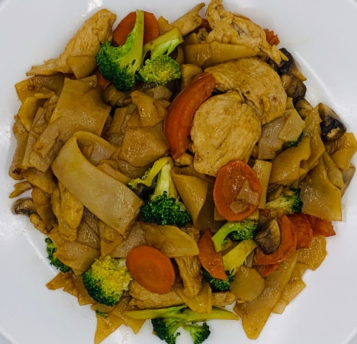 Pad Kee Mow (Drunken Noodles)