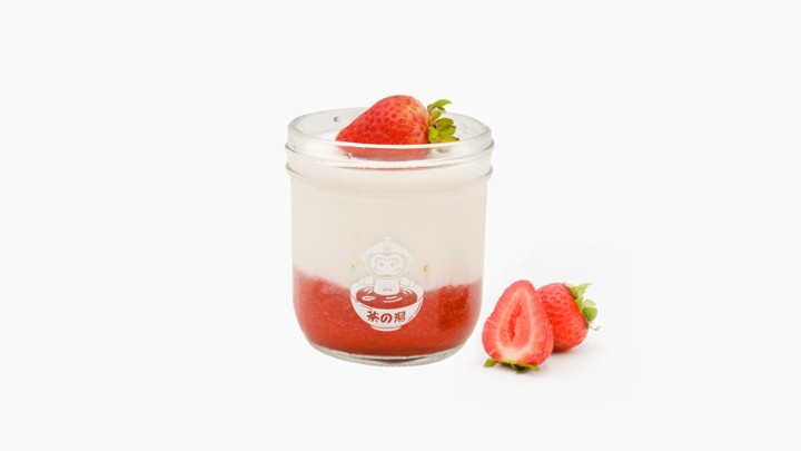 C3. Strawberry Milk & Coconut 草莓凍凍椰