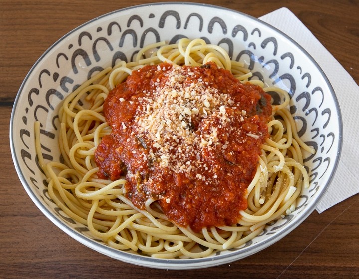 SPAGHETTI WITH MARINARA SAUCE