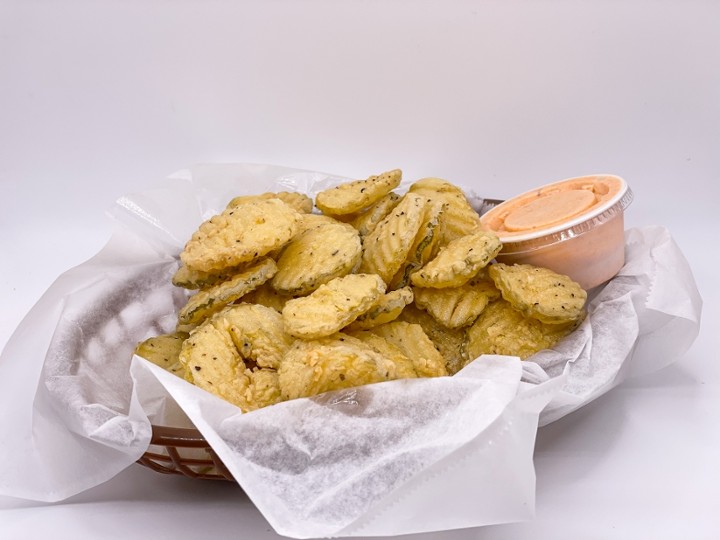 Classic Crispy Fried Pickles