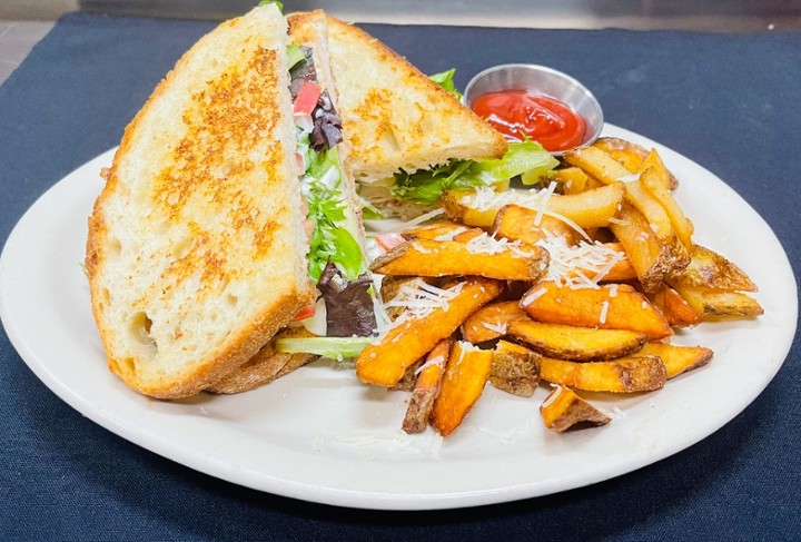 Kiyo's Chicken Club Sandwich