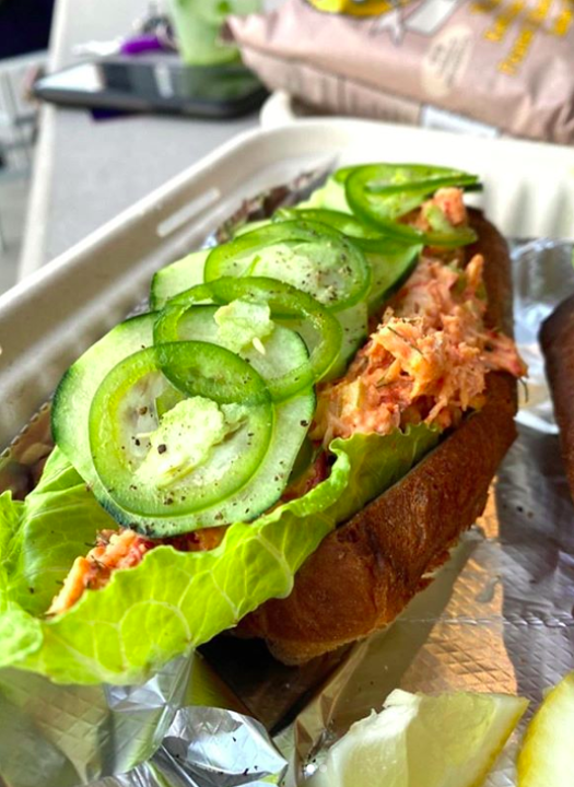 Maine Style Lobster Roll (Cold)