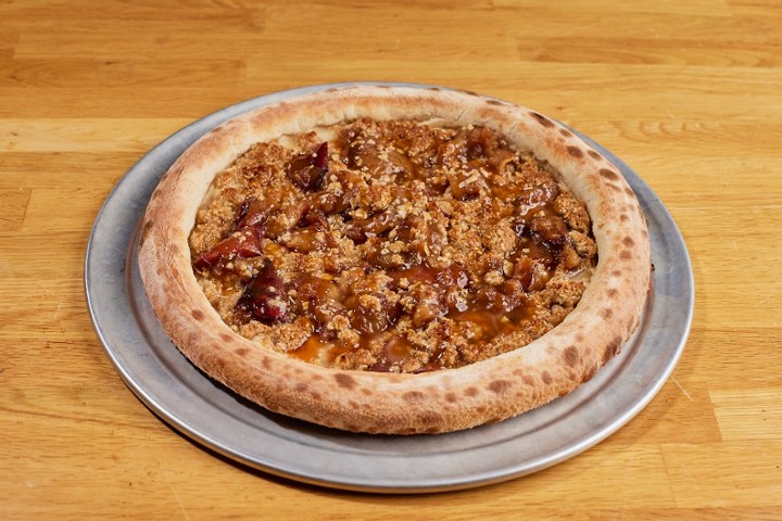 Apple Crisp Pizza