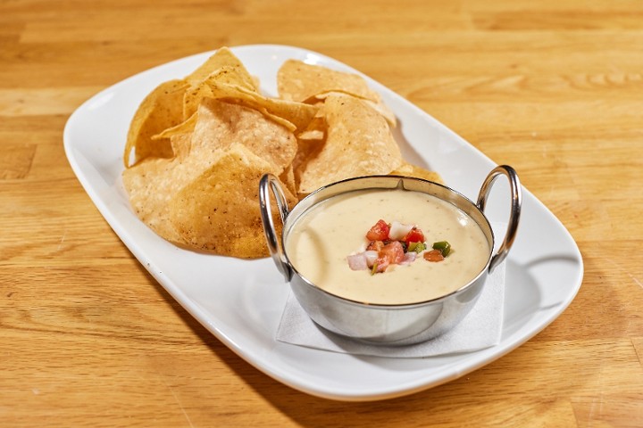 Chips & House Queso