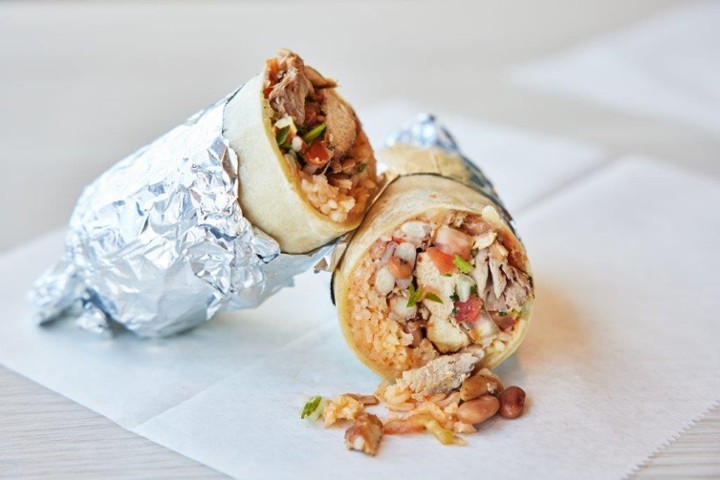 Anna's Taqueria Porter Square - Regular Chicken Ranchero Burrito 🌶🌶