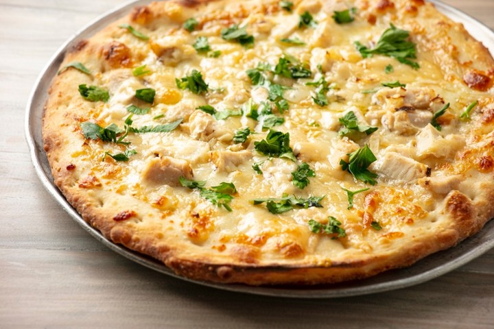 Large Garlic Chicken Pizza