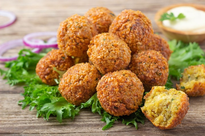 Falafel platter