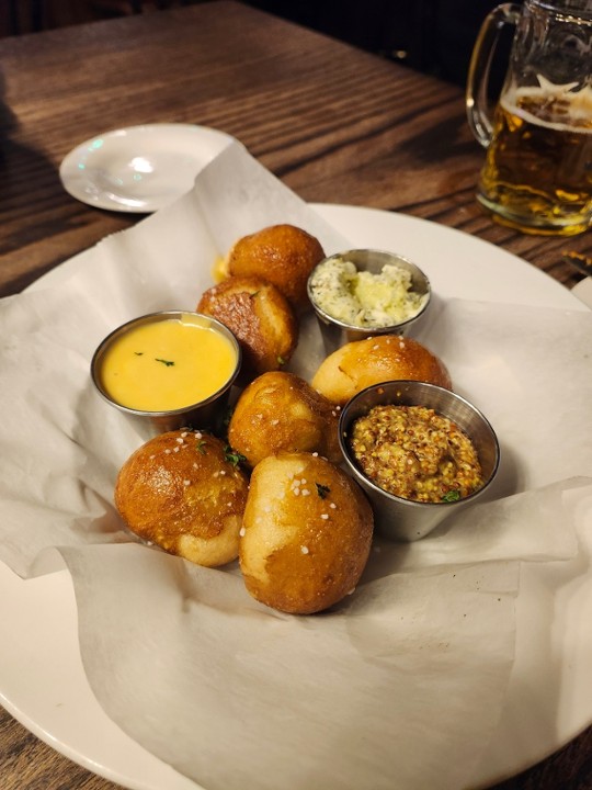 Pretzel Bites