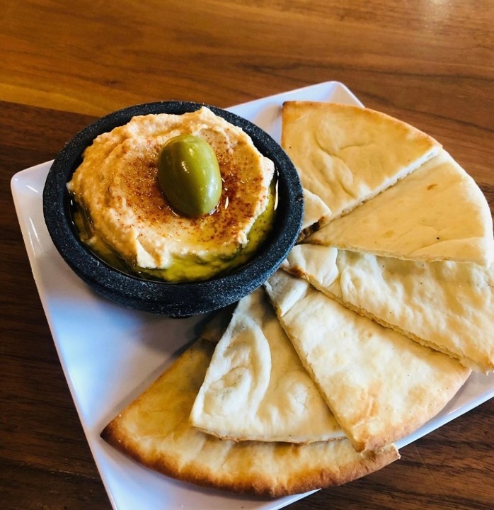 Grilled Pita and Hummus