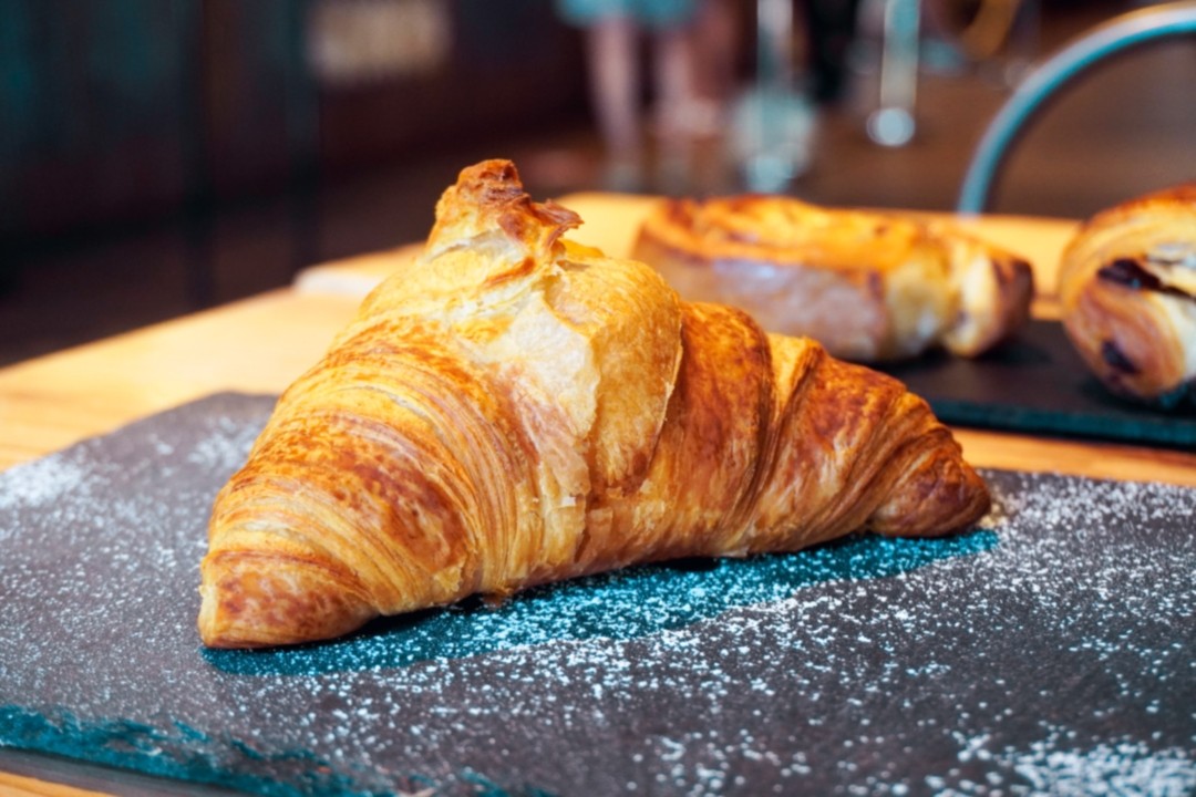 BUTTER CROISSANT