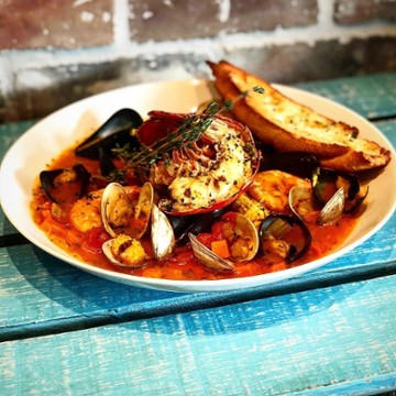 TJ's Seafood Market Grill - Royal