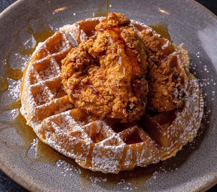 Fried Chicken & Waffle