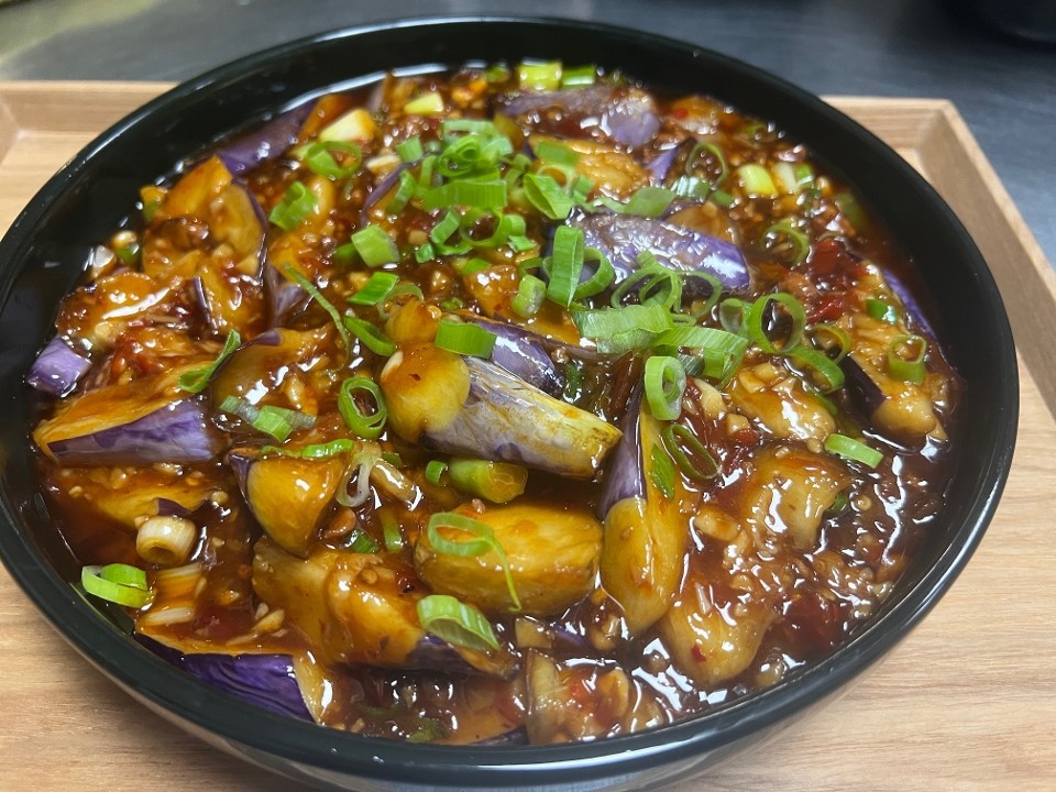 🥬 魚香茄子 Eggplant w Garlic and Chili