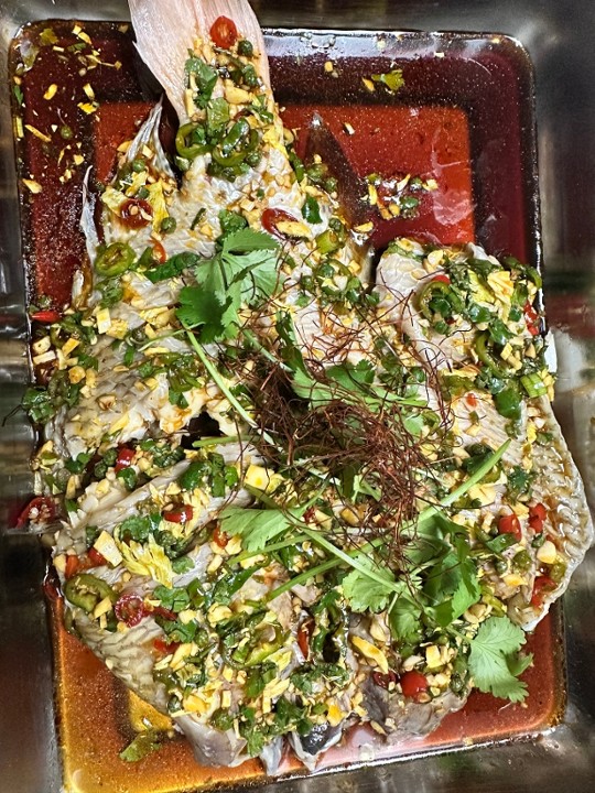 藤椒鮮魚 Spicy Peppercorn Whole Fish