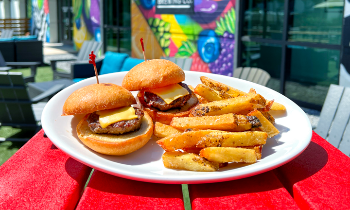 Kids Cheeseburger Sliders