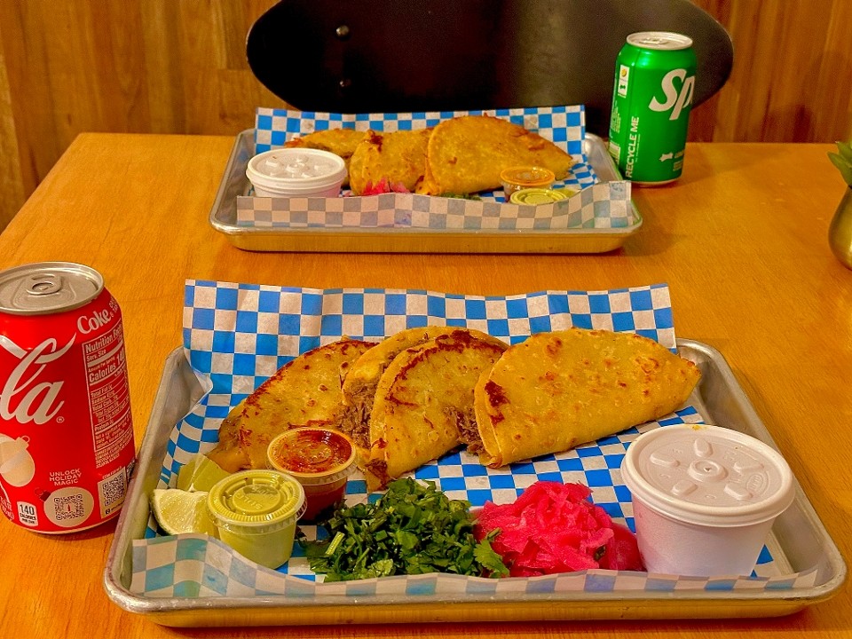*thursday special* 2 Queso Tacos with 2 Drink Cans