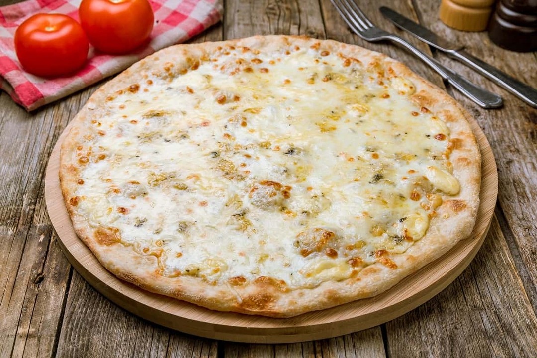 FOUR CHEESES PIZZA GF 10"