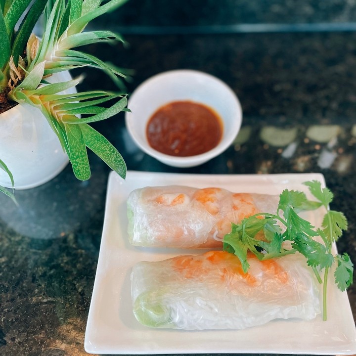 2. Spring Rolls with Grilled Shrimp (2)