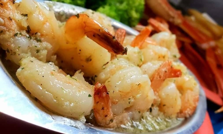 Jumbo Shrimp Scampi Dinner