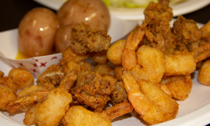 Fried Shrimp, Scallops and Oysters